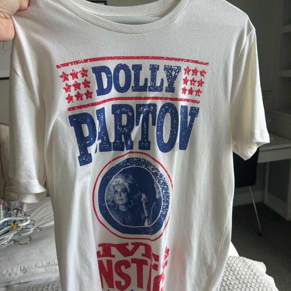 Fun Dolly Parton t-shirt